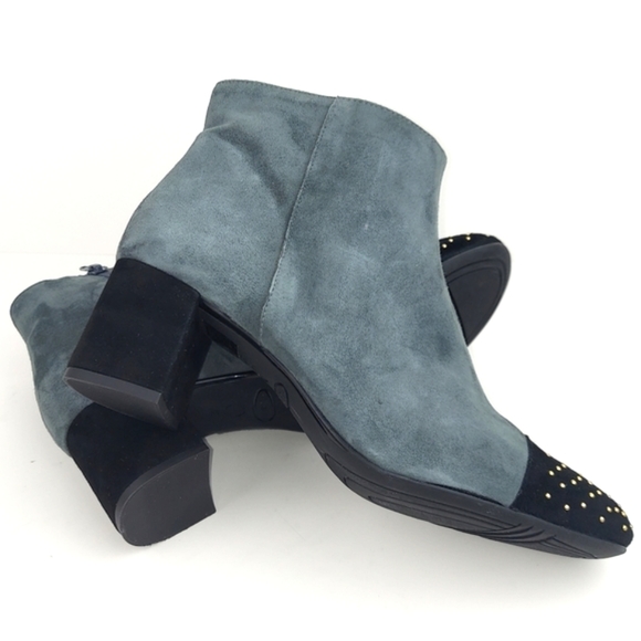 Brenda Zaro Gray Suede Studded Boots 40 - Picture 12 of 15
